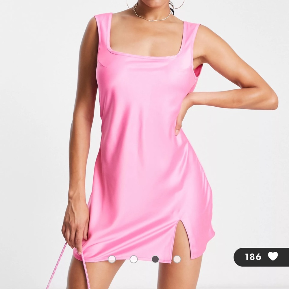 NWOT scoop back pink mini dress with split hem size 8